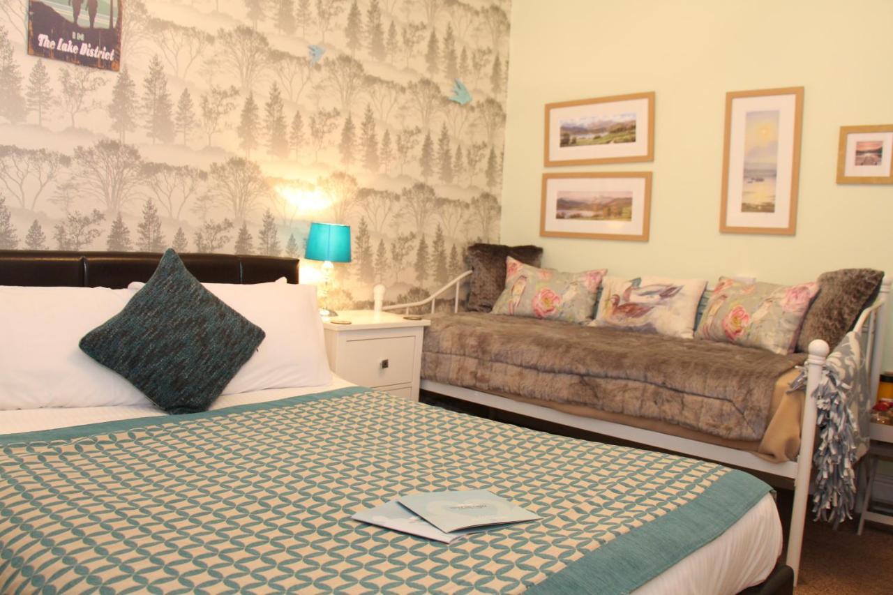 Invergarry Room Only Guest House For Adults Windermere Eksteriør billede